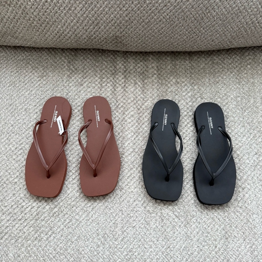 Old navy flip flop bundle!